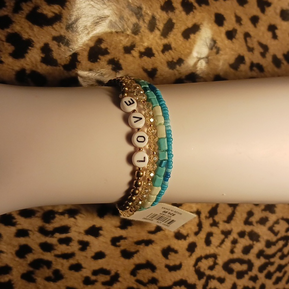 LOFT OUTLET 4 STRAND STRETCH LOVE BRACELET